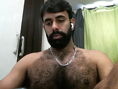 Snapshot of indianhairybull chatting on 30, 9, 2025 indianhairybull online show from 30, 9, 2025