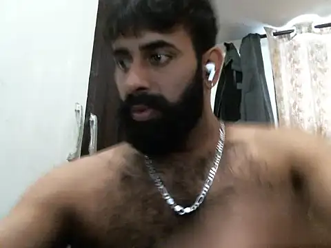 Snapshot of indianhairybull chatting on 4, 2, 2026 indianhairybull online show from 4, 2, 2026