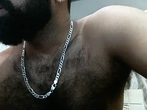 Snapshot of indianhairybull chatting on 23, 2, 2026 indianhairybull online show from 23, 2, 2026