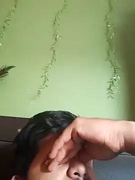 Snapshot of sethgamble000777 chatting on 5, 2, 2025 sethgamble000777 online show from 5, 2, 2025