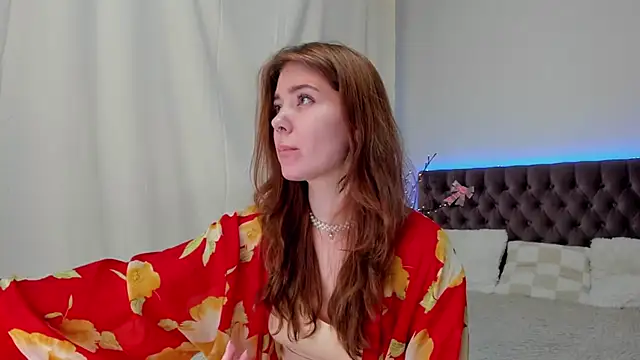 Ella Mayers online show from 16, 2, 2025