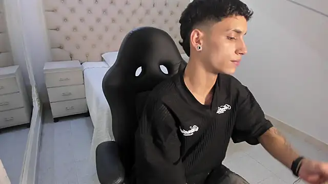 JhoanLeandro online show from 11, 1, 2026