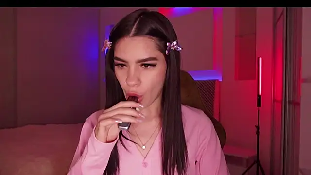 Snapshot of _BbFreya chatting on 3, 2, 2025 BbFreya online show from 3, 2, 2025