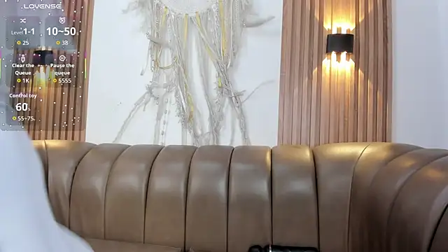 saleh issawi online show from 6, 11, 2025