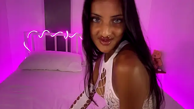 alanaexplicit69 online show from 9, 3, 2025