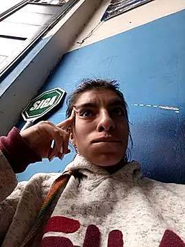 Ariell Kieran online show from 2, 3, 2025