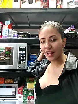 Andrea18 blonde online show from 15, 2, 2025