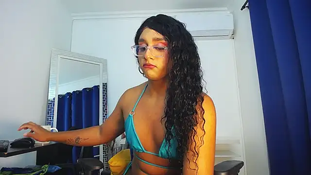 Karla Dior7 online show from 5, 3, 2025