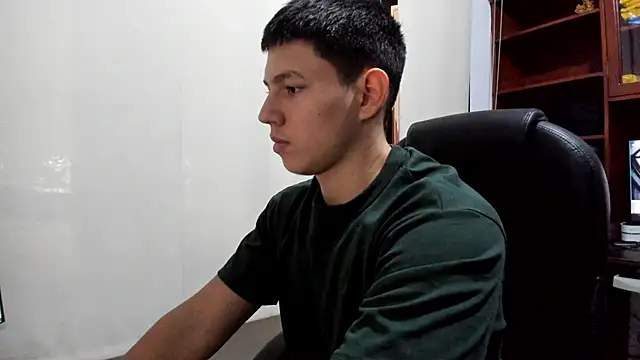 JamesCr  online show from 1, 3, 2025