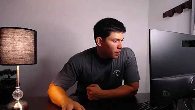 JamesCr  online show from 2, 10, 2025