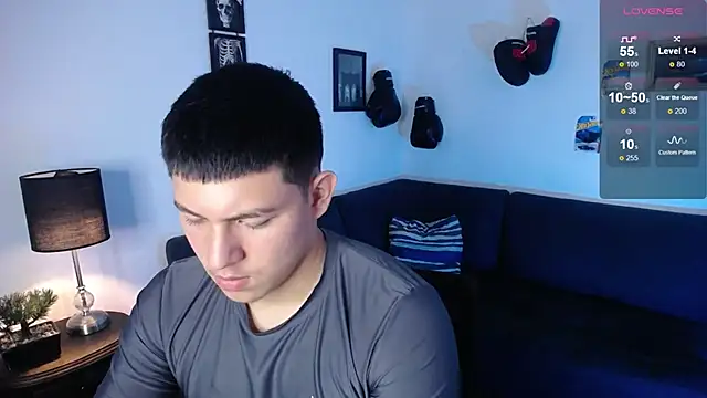 JamesCr  online show from 15, 4, 2026