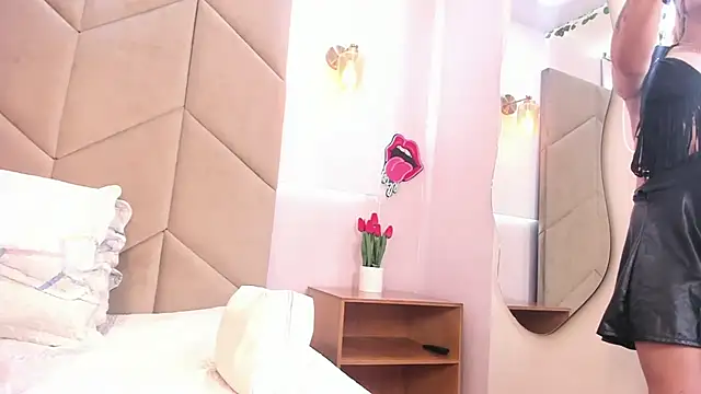 AzunaStar online show from 24, 9, 2025