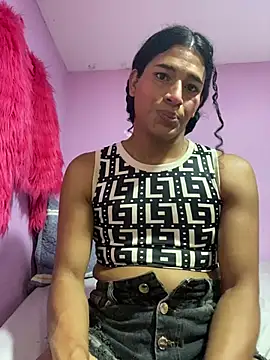 alexiaross96 online show from 17, 6, 2026