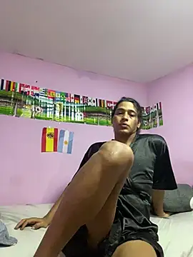 alexiaross96 online show from 17, 7, 2026
