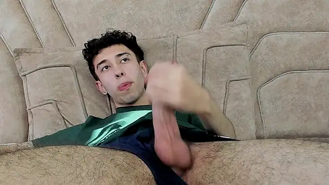 Snapshot of erickblaze_wm chatting on 12, 2, 2025 erickblaze wm online show from 12, 2, 2025