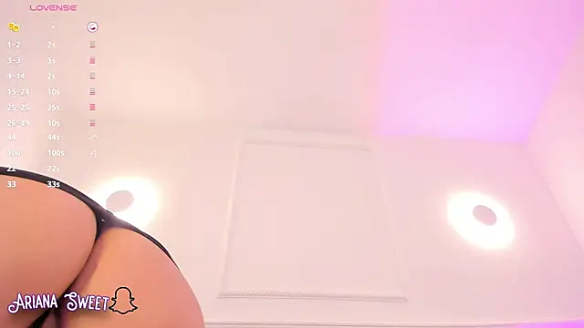 Arianasweeet online show from 27, 2, 2025