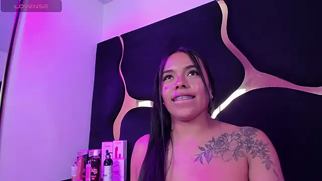 ZoeWan69 online show from 2, 3, 2026