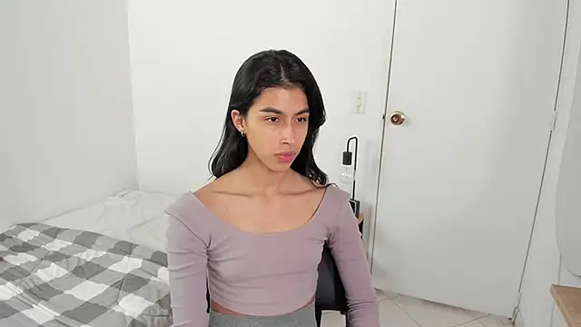 Mazikeen  18 online show from 7, 4, 2026