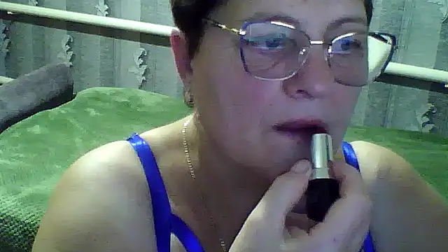 Snapshot of ElzaJewel chatting on 21, 10, 2025 ElzaJewel online show from 21, 10, 2025