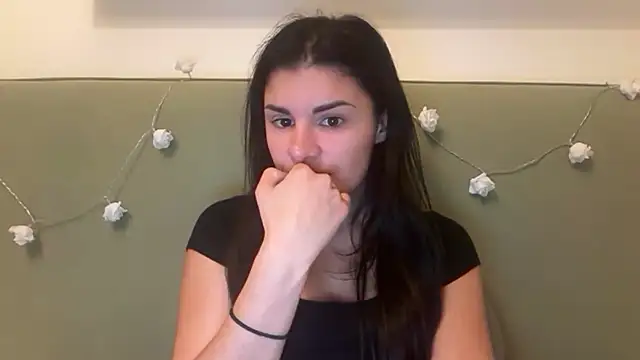 Snapshot of Petitecookie chatting on 23, 9, 2025 Petitecookie online show from 23, 9, 2025