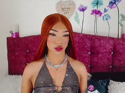 Khloe Leal online show from 27, 2, 2025