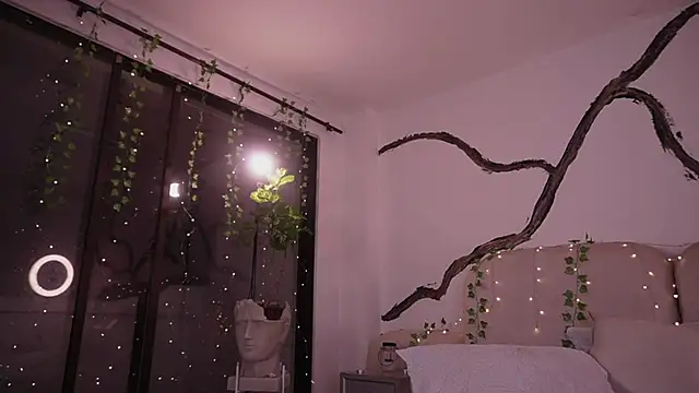 soidai miiu online show from 12, 11, 2025