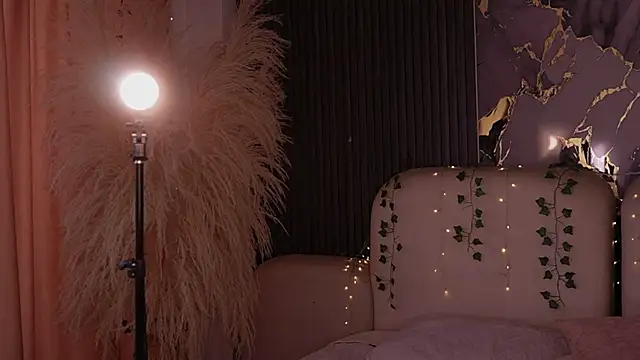 soidai miiu online show from 10, 4, 2026