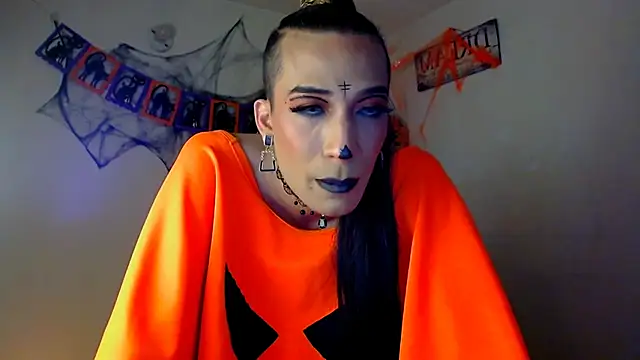 Snapshot of NovaNyx11 chatting on 31, 10, 2025 NovaNyx11 online show from 31, 10, 2025