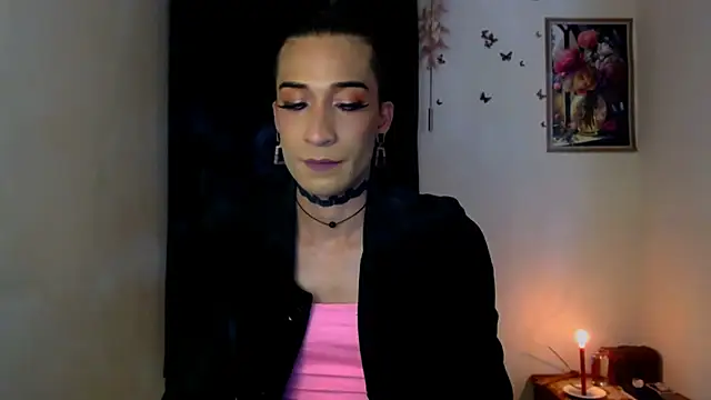 Snapshot of NovaNyx11 chatting on 6, 11, 2025 NovaNyx11 online show from 6, 11, 2025