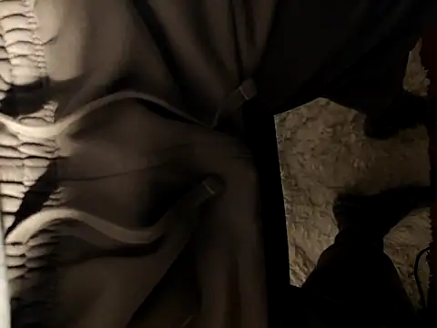 Snapshot of leinadanal chatting on 17, 2, 2025 leinadanal online show from 17, 2, 2025