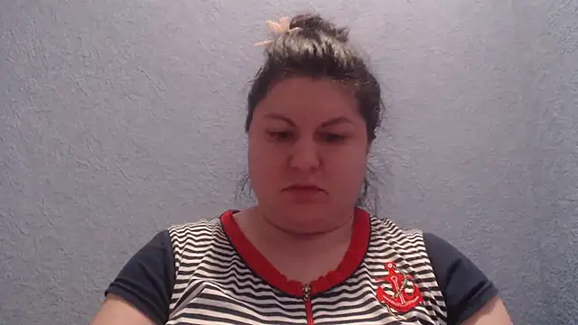 KiraSwee online show from 8, 1, 2026