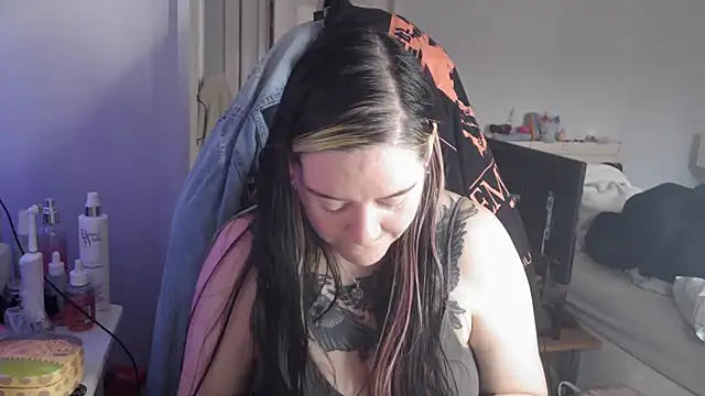 Snapshot of AureliaXOX chatting on 26, 9, 2025 AureliaXOX online show from 26, 9, 2025