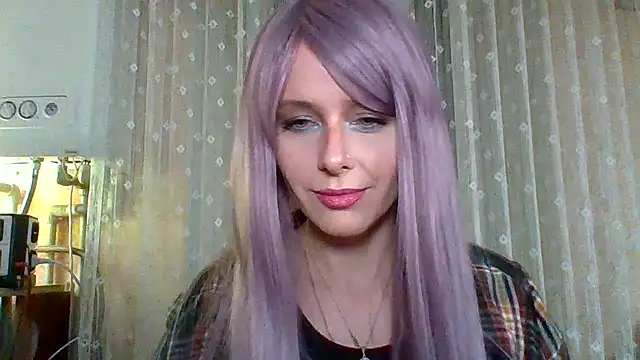 LuminousLady online show from 16, 2, 2025