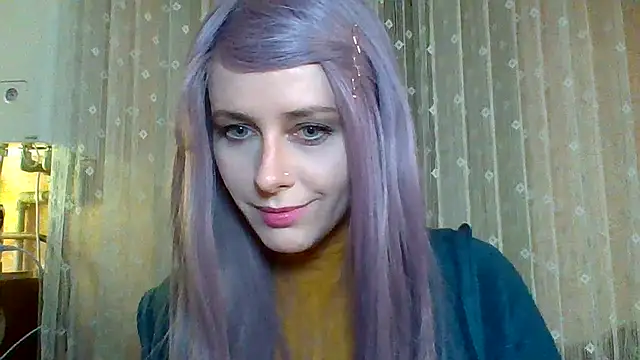 LuminousLady online show from 18, 2, 2025