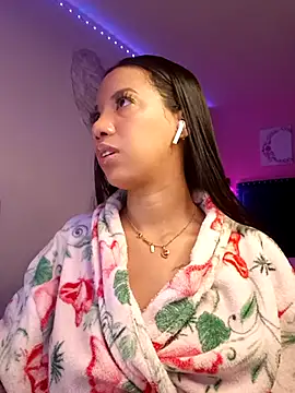 Snapshot of SallyWhitee chatting on 7, 2, 2026 SallyWhitee online show from 7, 2, 2026