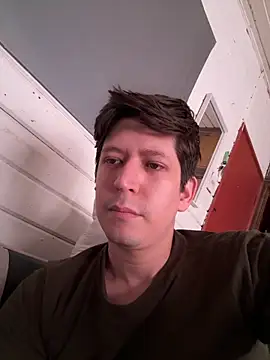 Snapshot of ReyBen11 chatting on 25, 2, 2025 ReyBen11 online show from 25, 2, 2025