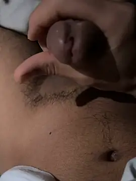 Snapshot of amialiii chatting on 14, 2, 2025 amialiii online show from 14, 2, 2025