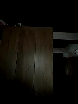 Mineirinho043 online show from 24, 9, 2025