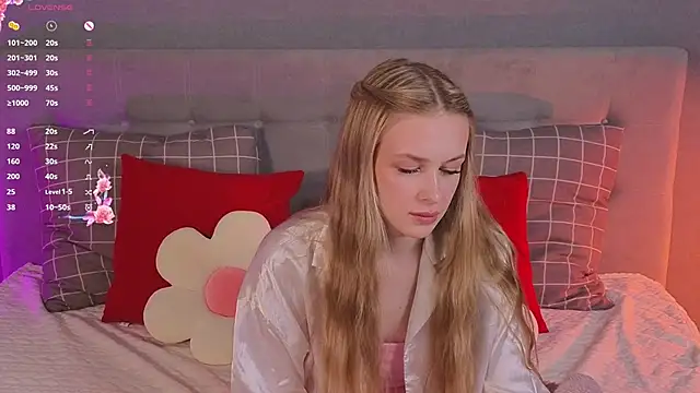 Snapshot of soft_babe chatting on 9, 2, 2026 soft babe online show from 9, 2, 2026