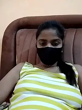 fuungirl38 online show from 11, 4, 2026