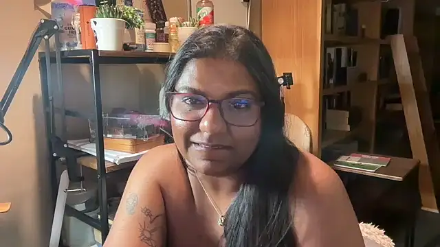 SophieStarShine online show from 13, 10, 2025