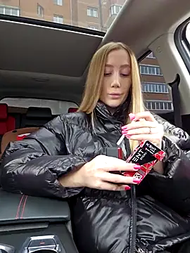 Snapshot of Pussy_Drive03 chatting on 22, 10, 2025 Pussy Drive03 online show from 22, 10, 2025