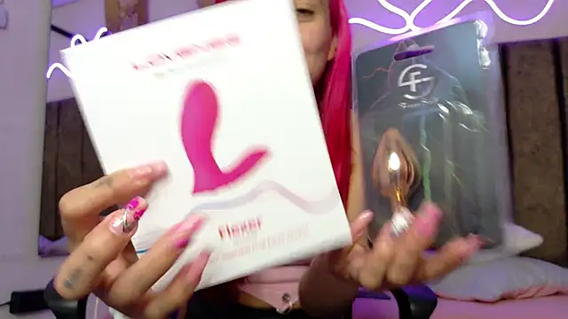 Alektra bryce online show from 10, 9, 2025