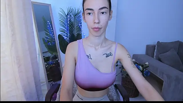 Celine Roxelle online show from 20, 9, 2025