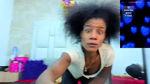 dafnnelewis online show from 21, 3, 2026