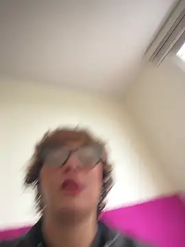 Maggie Geller online show from 19, 2, 2026