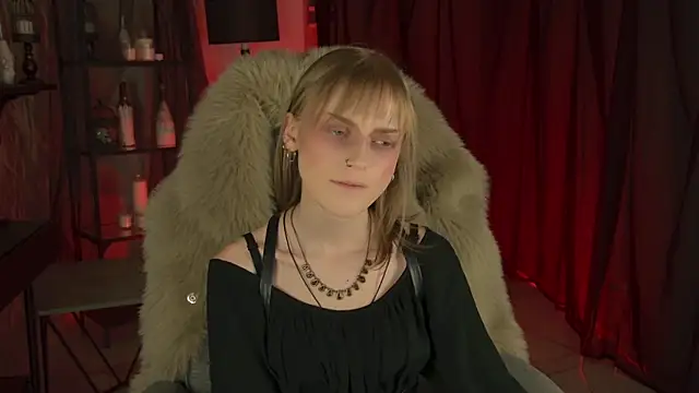 KiraMontoya online show from 4, 4, 2026