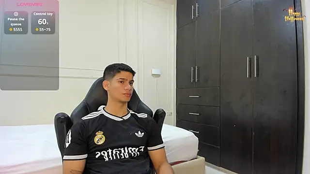 ANDRES STUD online show from 13, 4, 2026