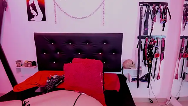 Snapshot of Julieta_Carden_ chatting on 3, 2, 2026 Julieta Carden online show from 3, 2, 2026