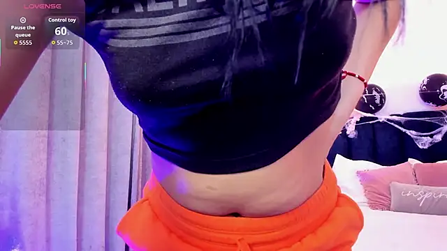 nattashaa7 online show from 2, 11, 2025